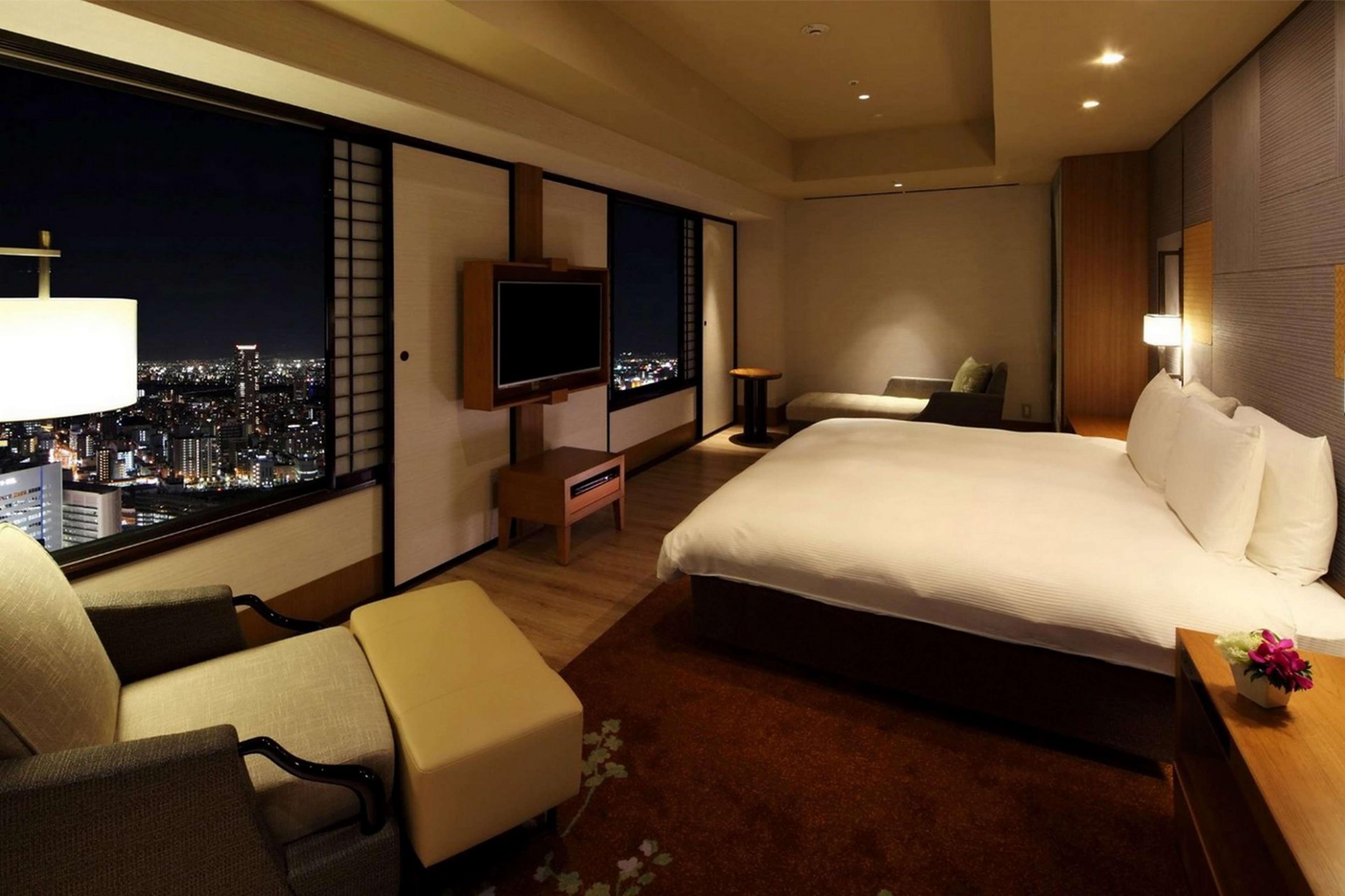 Hilton Osaka Hotel Экстерьер фото